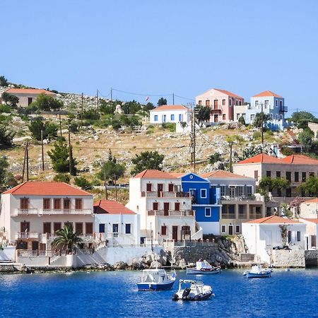 Porphyra Studio Chalki Town الغرفة الصورة